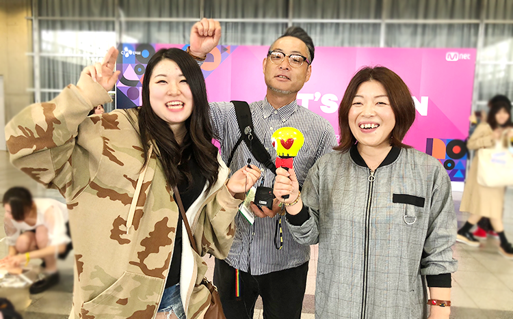 엄마가 신청한 스카파 채널(한국방송이 나오는 일본 TV 방송 채널) 덕에 가족 모두 한류 팬이 된 고토우씨 가족