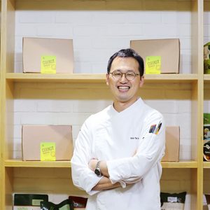 [인터뷰] 누구나 쉽게 건강한 요리를 먹을 수 있도록! CJ제일제당 신태섭 셰프