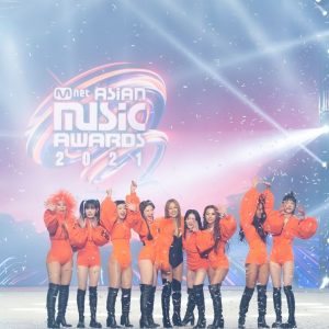 Mnet 독창적 연출력+최첨단 기술이 완성시킨 최고 무대 전세계 200여개 지역 뜨겁게 달궜다!
