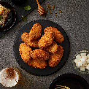 “맛·가성비 다 잡았다” CJ제일제당, 갓 튀긴 듯 바삭한 ‘고메 소바바치킨’ 출시