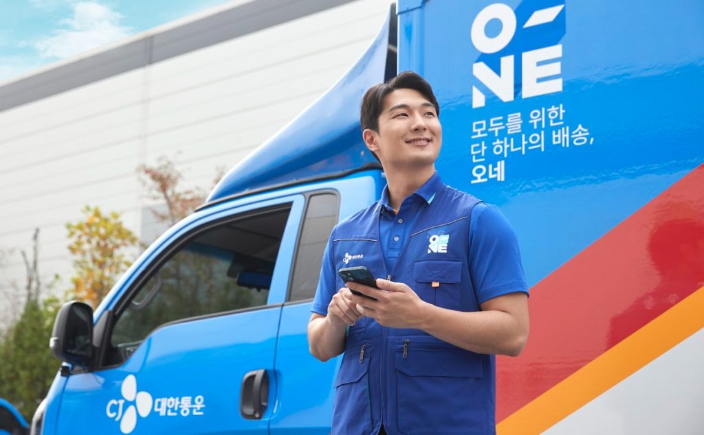  CJ대한통운은 혹서기 배송 현장의 안전과 근로자 건강 보호를 위해 택배기사 휴가를 장려하고 있다. 