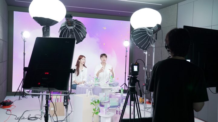[CJ올리브영] 라이브 커머스 ‘올영라이브’로 중소·신진 브랜드 키운다