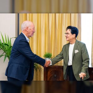 이재현 회장, 유럽 현장경영으로 신성장 기회 모색, “K웨이브 놓치지 말고, 글로벌 영토 확장 속도 높여야”