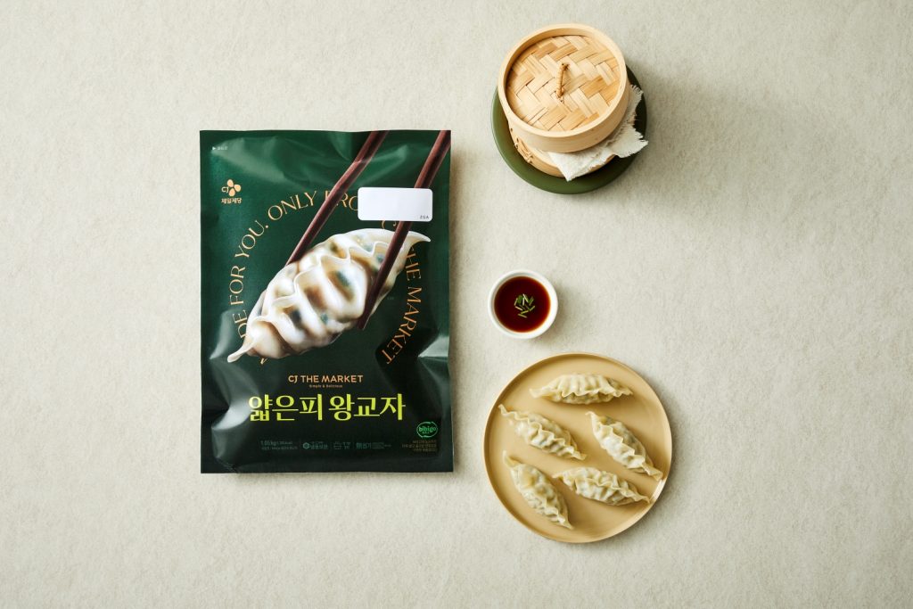 CJ제일제당, 만두피는 얇고 속은 더 꽉찬 ‘비비고 얇은피 왕교자’ 출시