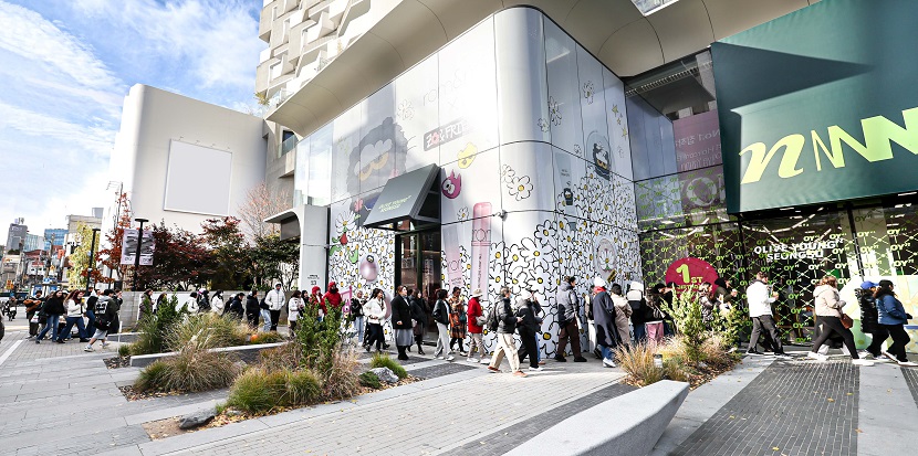 올리브영N 성수 매장 전경