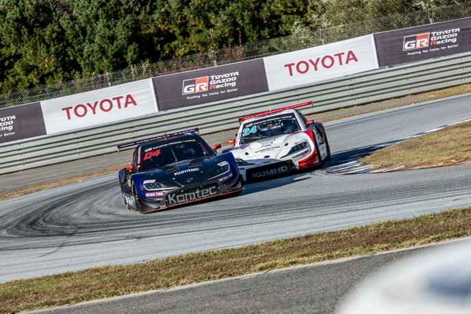 정의철(서한 GP)이 이창욱(금호 SLM)과의 치열한 접전 끝에 우승을 차지했다.