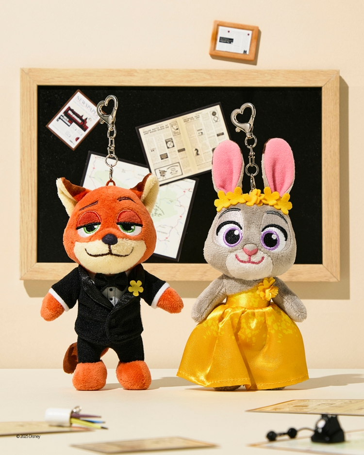 CGV X 주토피아 2 닉&주디 드레스 턱시도 키링