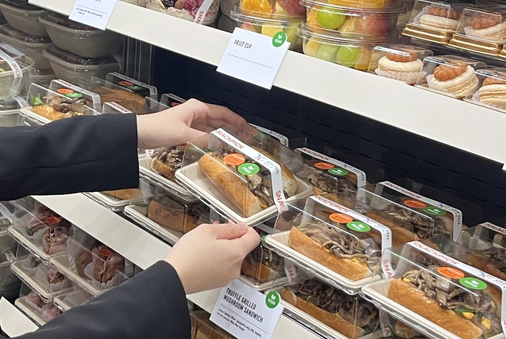 CJ프레시웨이 간편식 코너 '스낵픽' 연말 한정 메뉴