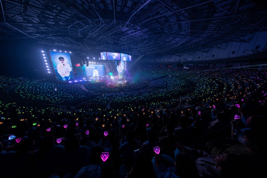 티빙, 임영웅 콘서트 독점 생중계 성료, 라이브 풀 패키지로 이용자 사로잡았다