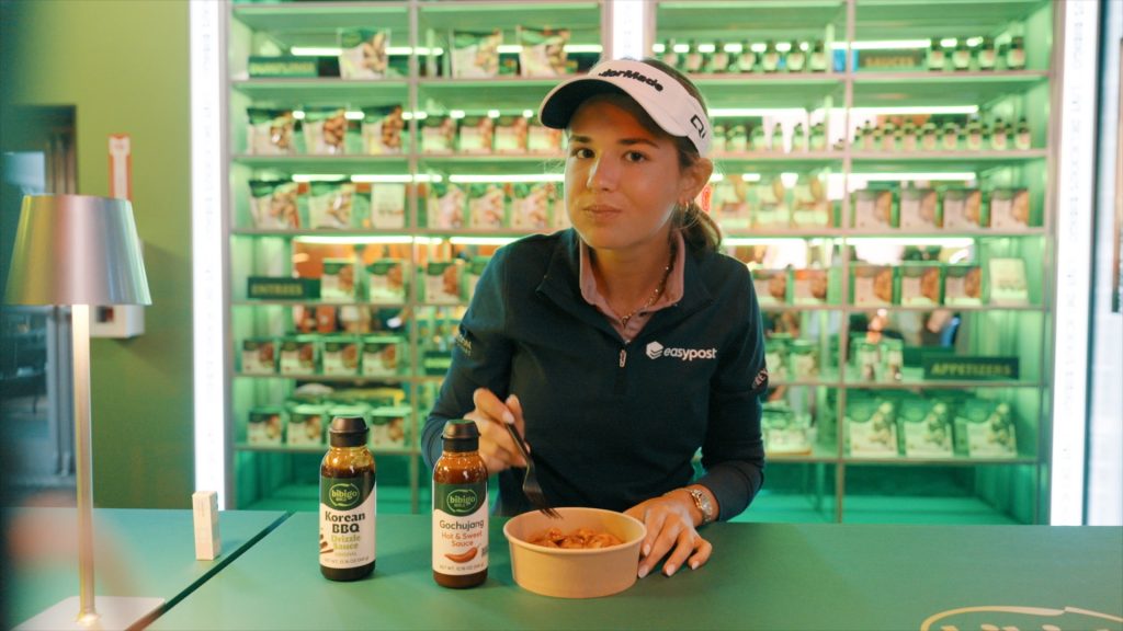 카이 트럼프가 하우스 오브 CJ를 즐기고 있는 모습