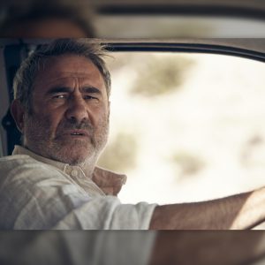 [CGV아트하우스] 잔혹한 사막의 로드 무비, 전례 없는 충격의 논쟁작 <시라트>