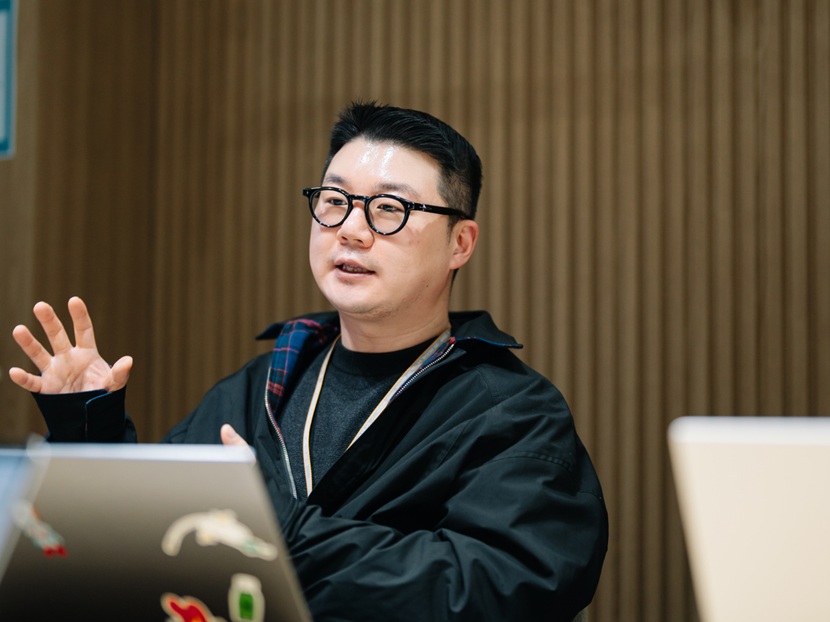 CJ ENM 커머스부문 이건욱 모바일콘텐츠2팀장.©폴인, 송승훈