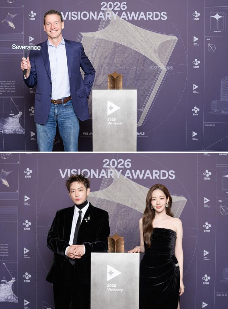 <세브란스: 단절>의 EP 니콜라스 웨인스톡(위)과와 <내 남편과 결혼해줘> 일본판에서 ‘스즈키 와타루’ 역을 맡은 사토 타케루 배우, 한국판에서 ‘강지원’ 역을 맡은 박민영 배우