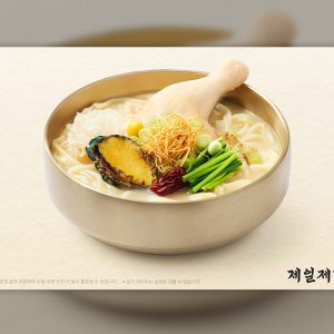 제일제면소, 삼복 맞아 ‘전복 삼계 칼국수’ 등 보양 신메뉴 출시