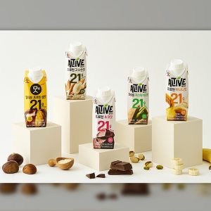 CJ제일제당, 식물성 웰니스 브랜드 ‘얼티브' 새단장… 프로틴 음료 이어 ‘두유'로 포트폴리오 확대